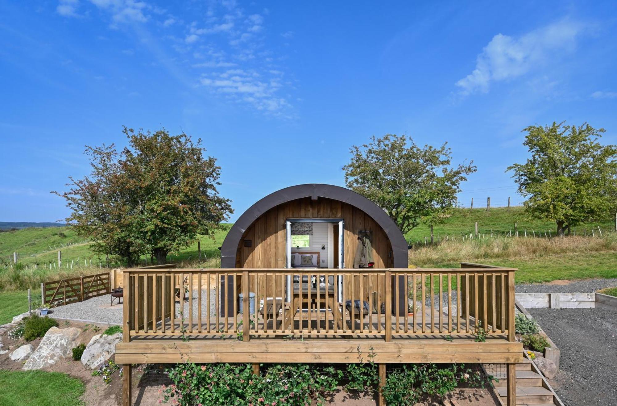 Luxury Glamping Pods - The Heft & The Hirsel Apartman Glasgow Kültér fotó